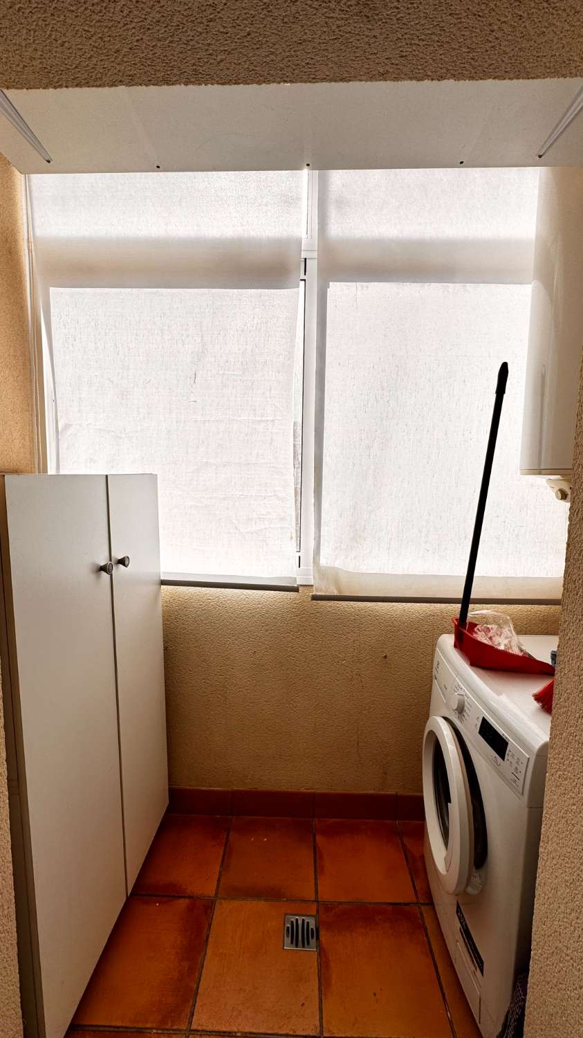 Amplio piso en zona Chaparil