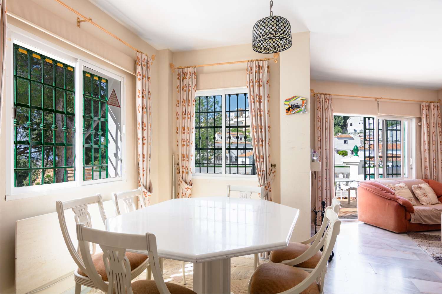 Villa myynnissä Burriana (Nerja)