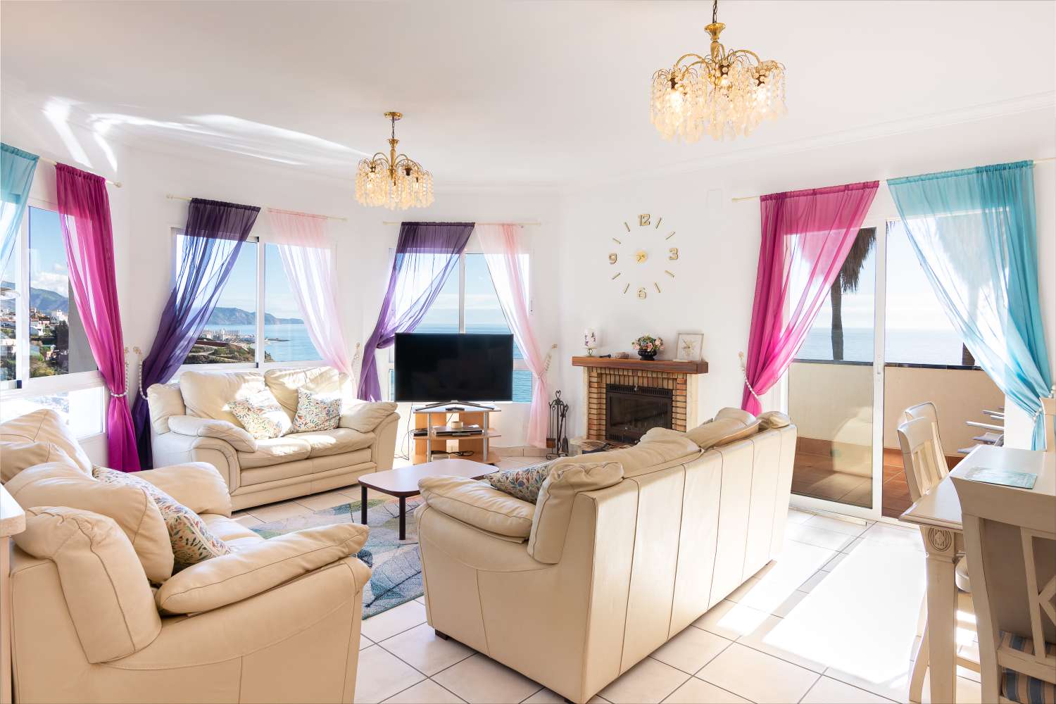 Villa myynnissä Torrox Costa