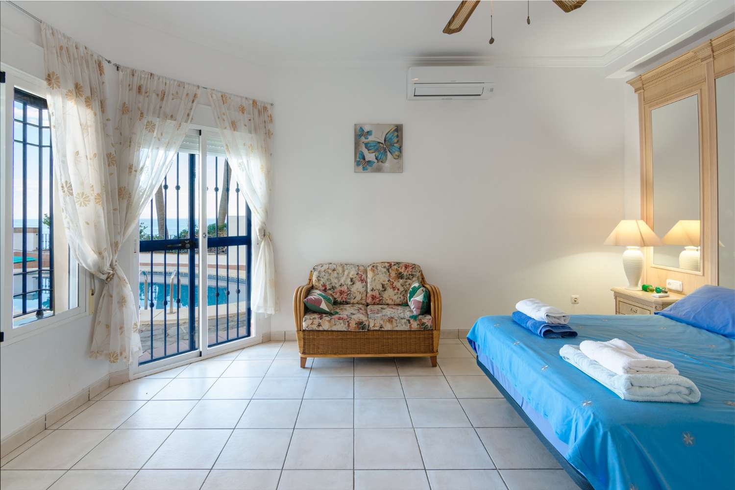 Villa myynnissä Torrox Costa