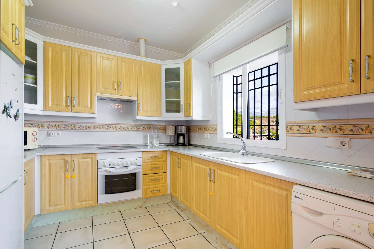 Villa myynnissä Torrox Costa