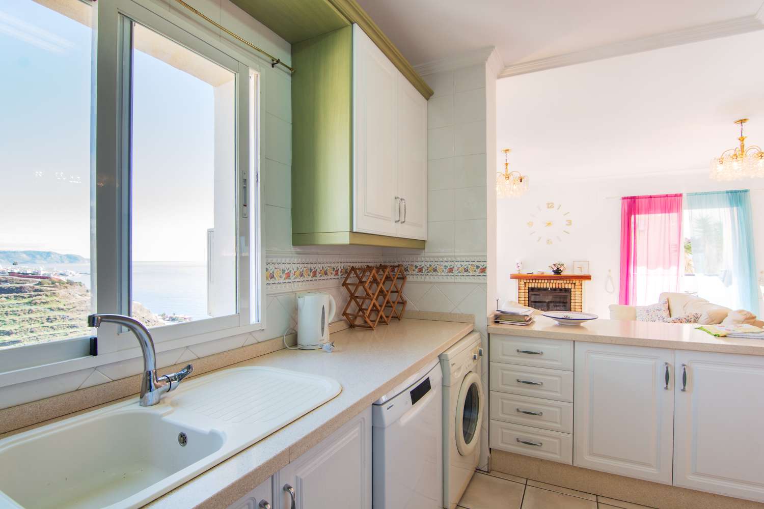 Villa myynnissä Torrox Costa