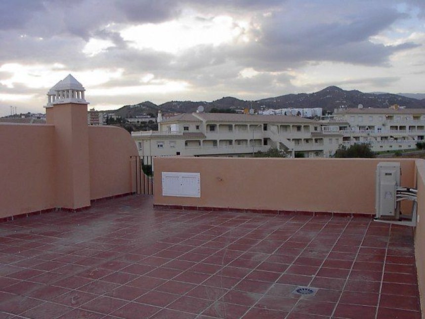 Villa en venta en Torrox Costa