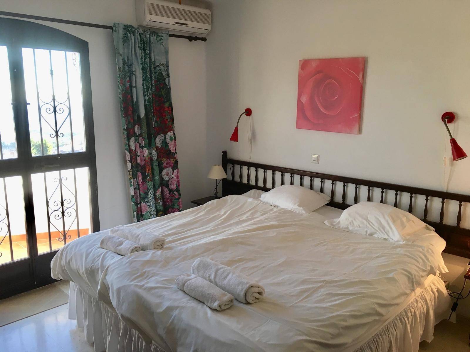 Espacioso apartamento en Urb. San Juan de Capistrano,