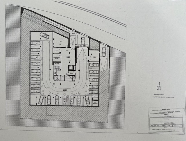 Proyecto de apartamentos y plazas de aparcamiento