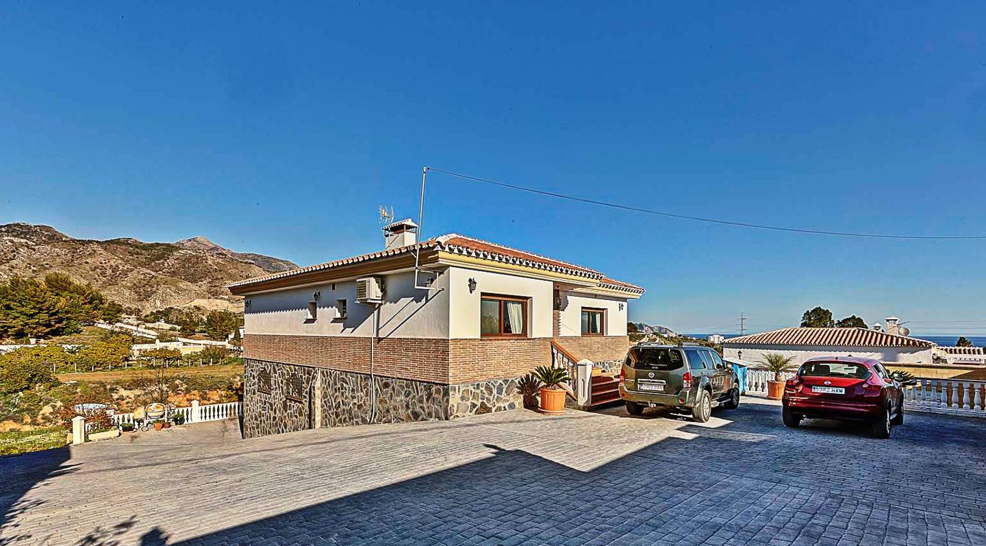 Villa en venta en Nerja