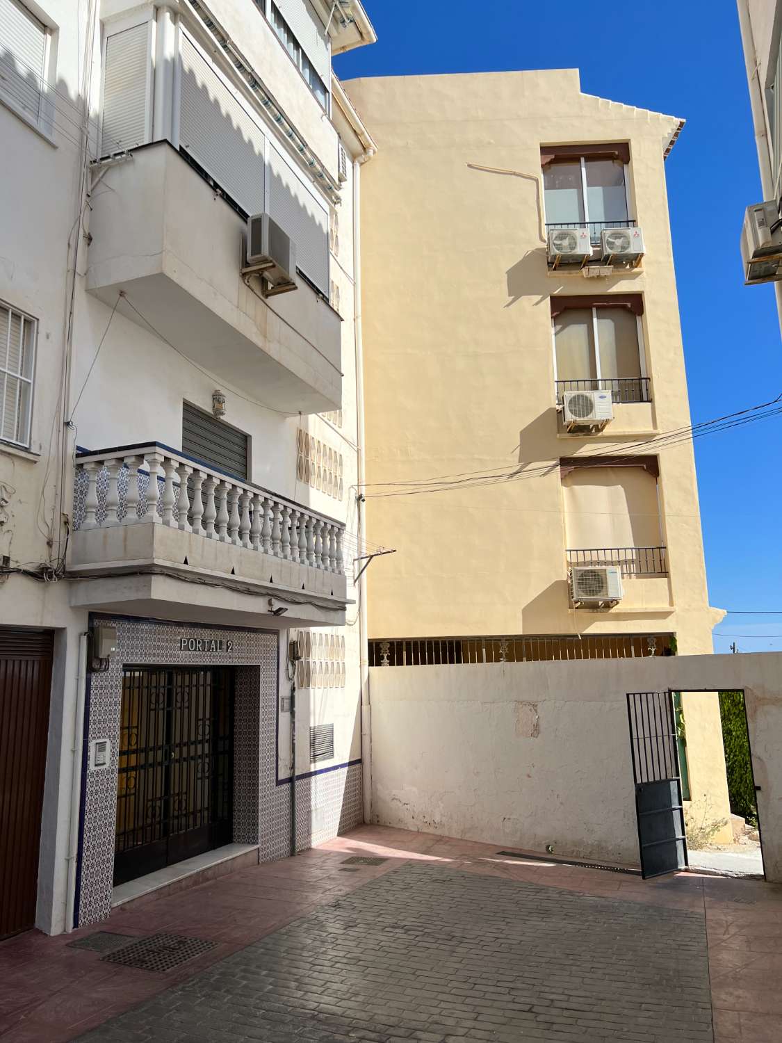 Céntrico piso a la venta en Nerja