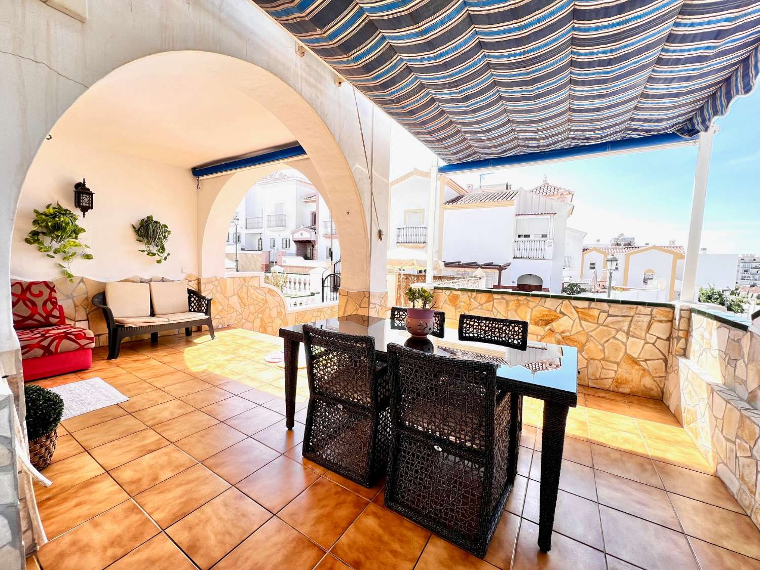 Spectacular semi-detached house in Nerja