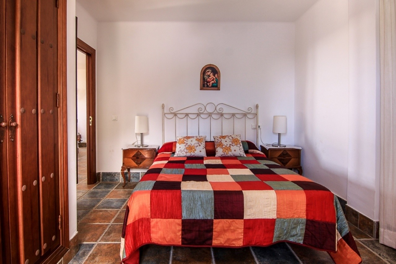 Villa for sale in Frigiliana