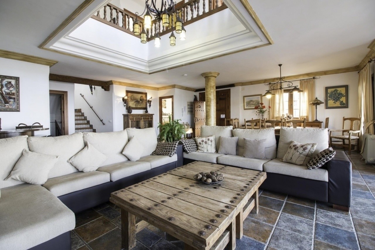 Villa for sale in Frigiliana