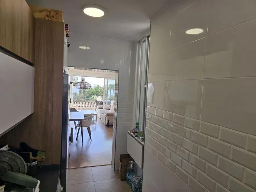 Villa for sale in Almuñécar