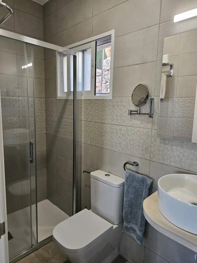 Villa for sale in Almuñécar