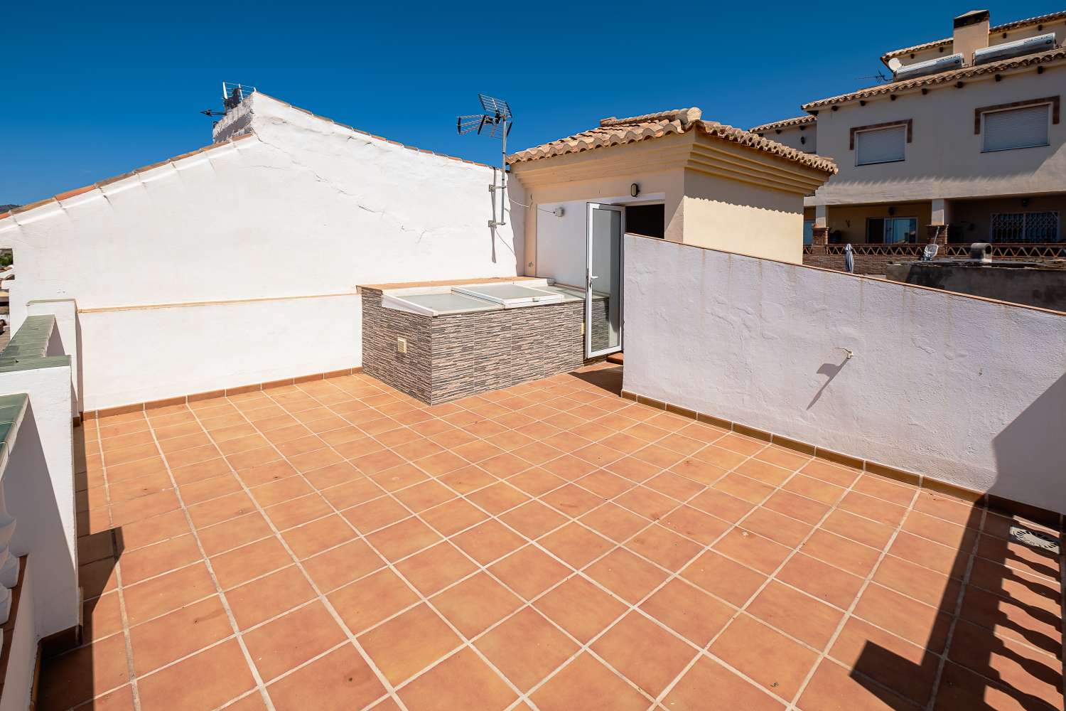 Semi-detached house in Flamingo urbanization