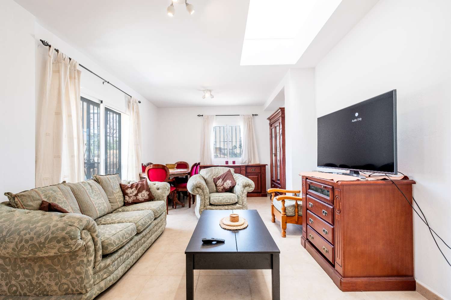 Semi-detached house in Flamingo urbanization