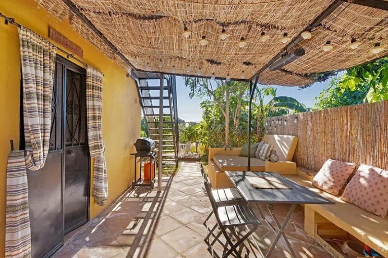 Villa for sale in Benamargosa