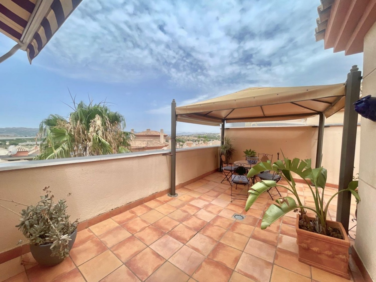 Apartment for sale in Caleta de Vélez