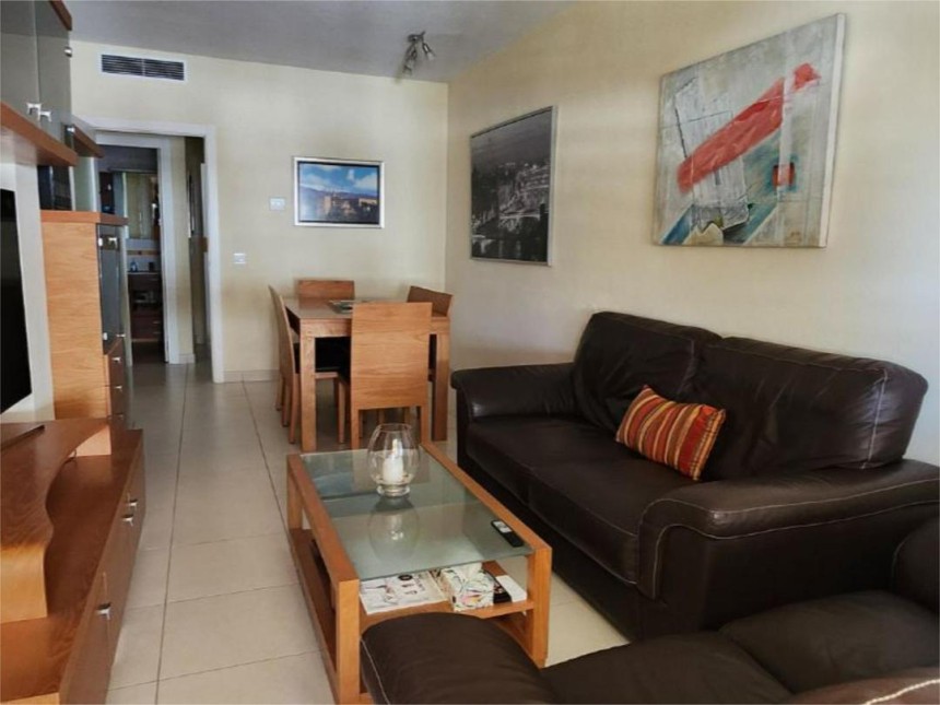 Lejlighed til salg i Algarrobo Costa