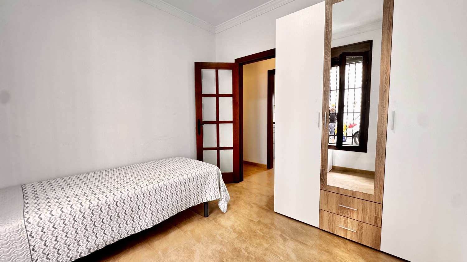 Renovierte Erdgeschosswohnung in Frigiliana – Langzeitmiete