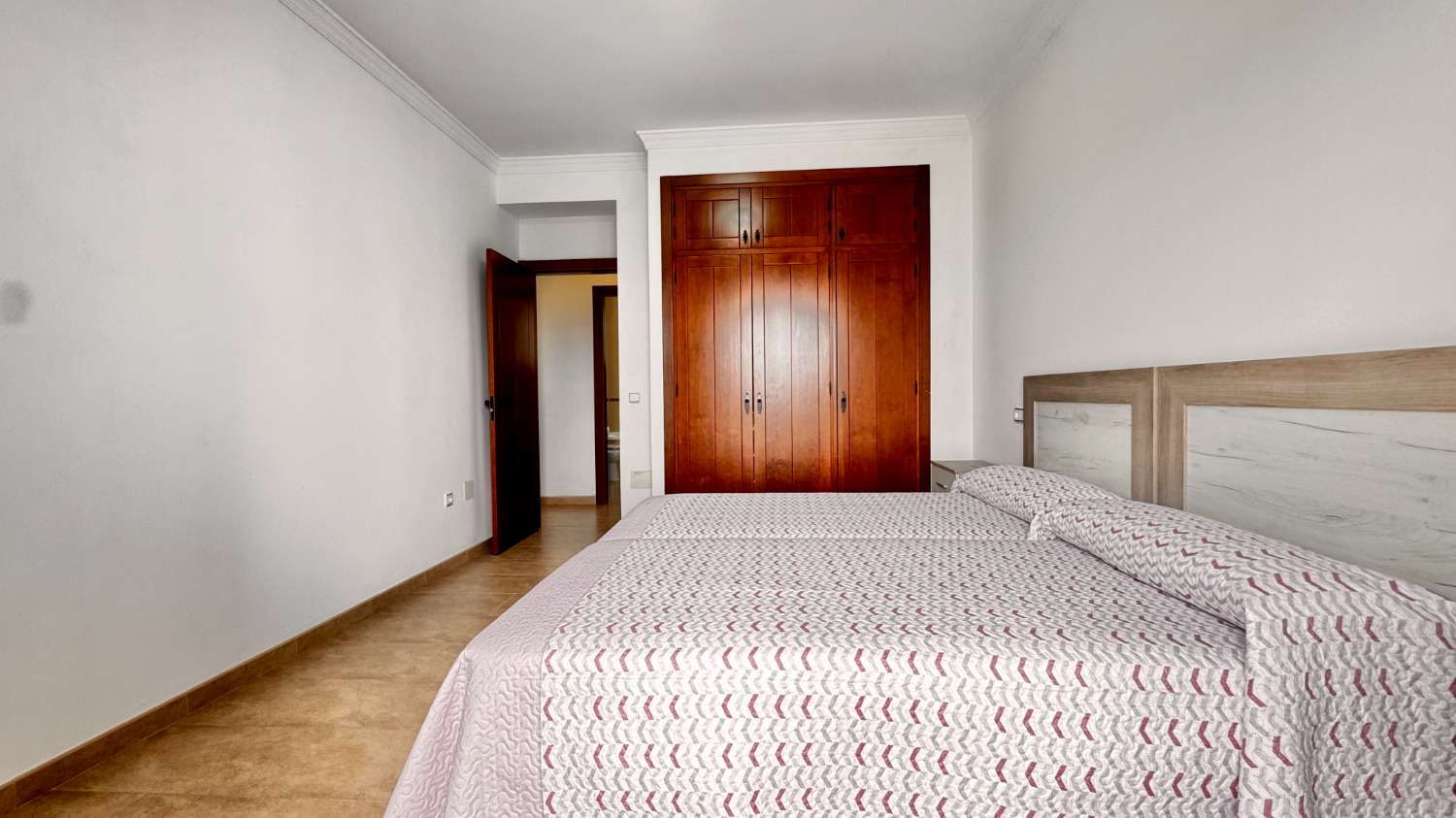 Renovierte Erdgeschosswohnung in Frigiliana – Langzeitmiete