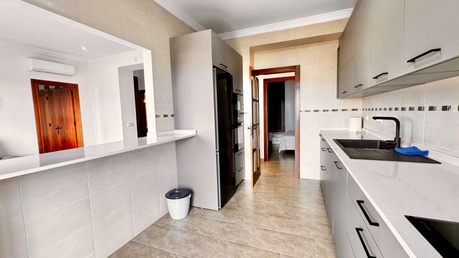Renovierte Erdgeschosswohnung in Frigiliana – Langzeitmiete