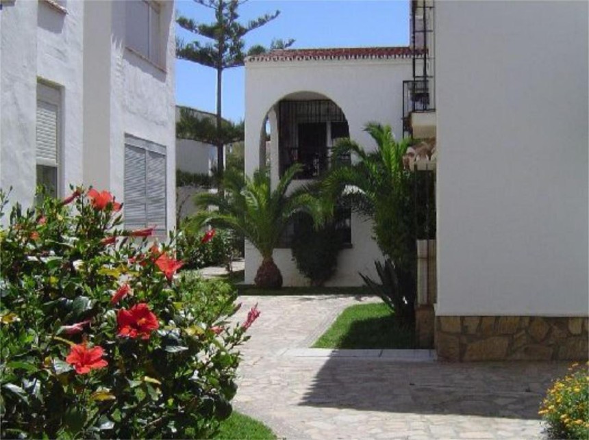 Apartamento en venta en Torrox Costa