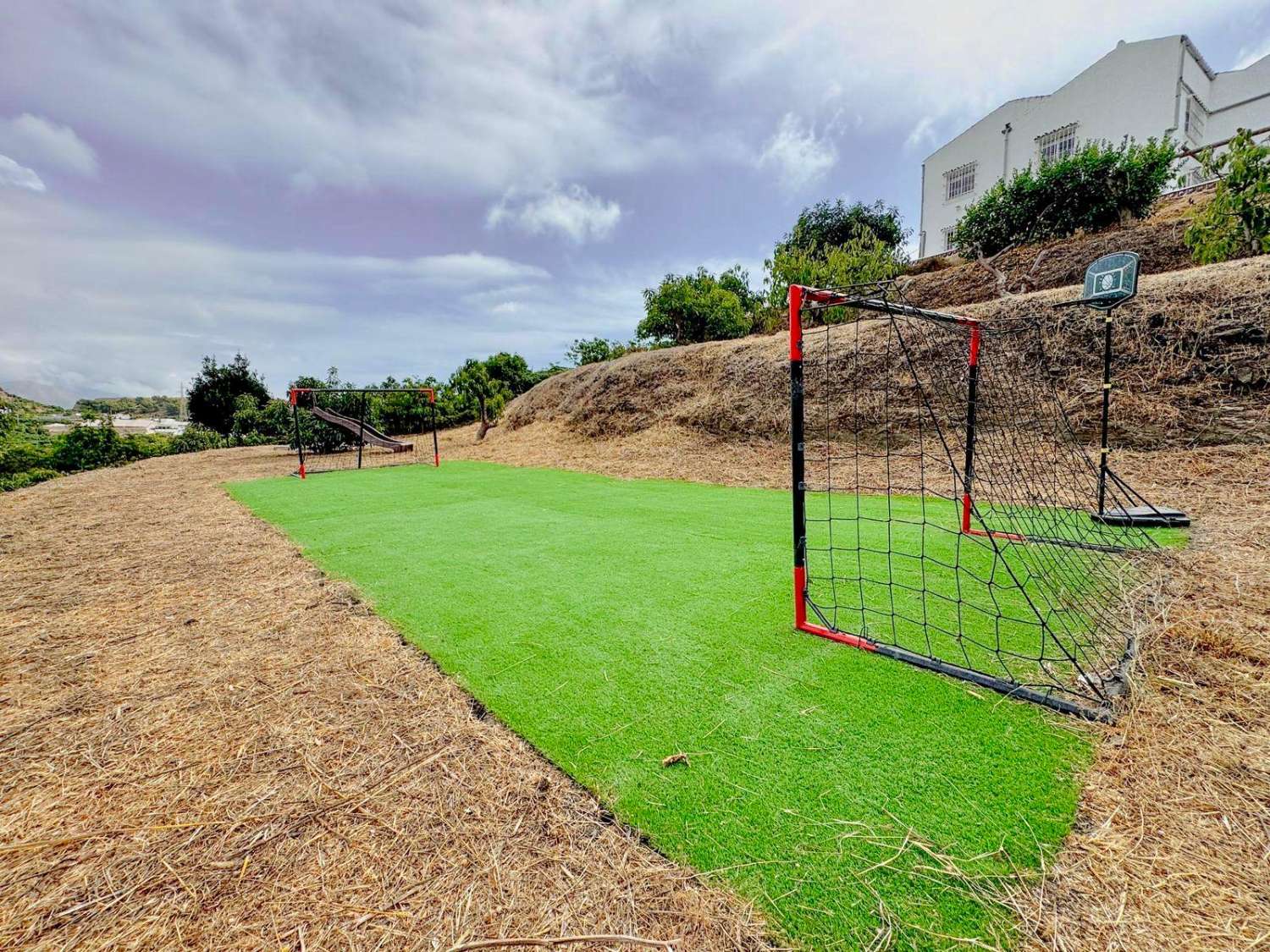 Preciosa Villa en el campo, a 8 min. del centro de Nerja