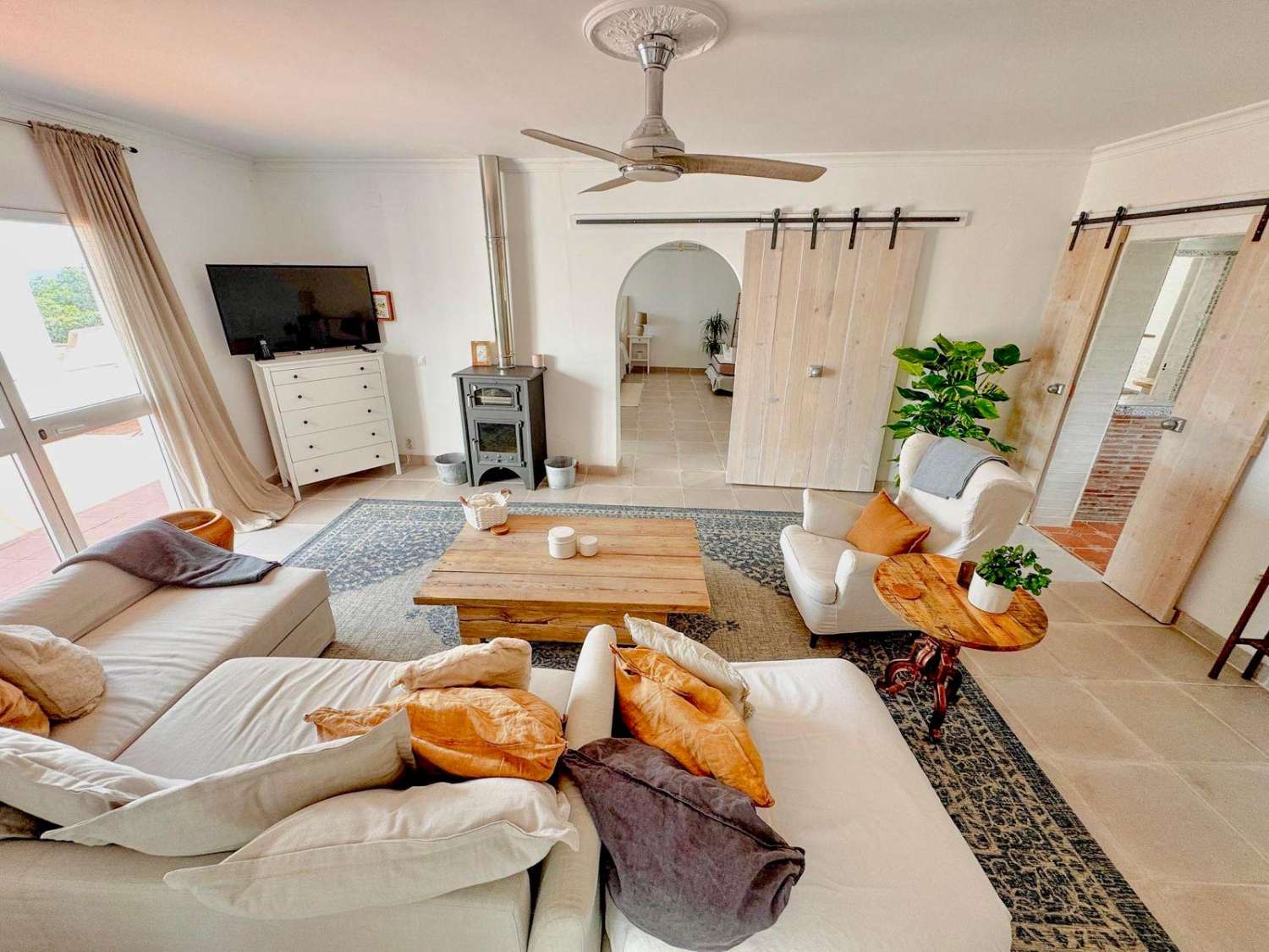 Preciosa Villa en el campo, a 8 min. del centro de Nerja