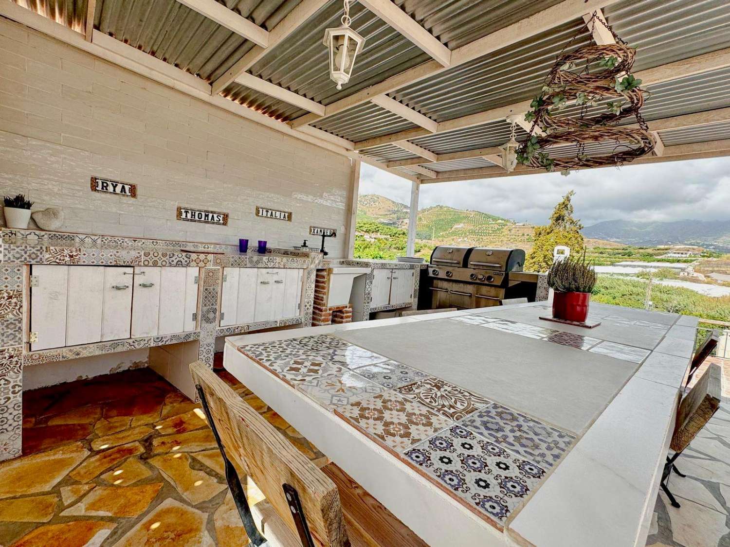 Preciosa Villa en el campo, a 8 min. del centro de Nerja