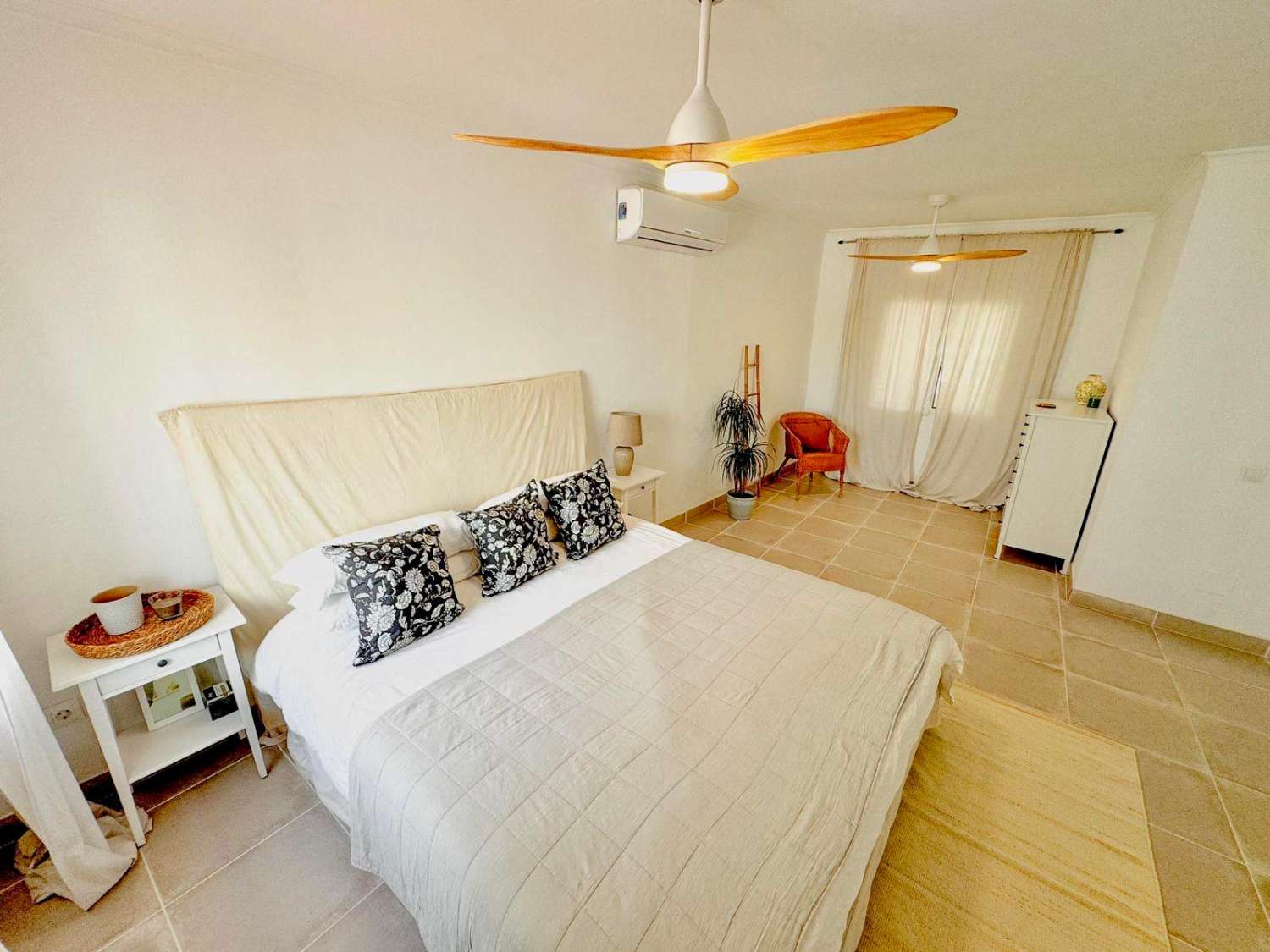 Preciosa Villa en el campo, a 8 min. del centro de Nerja