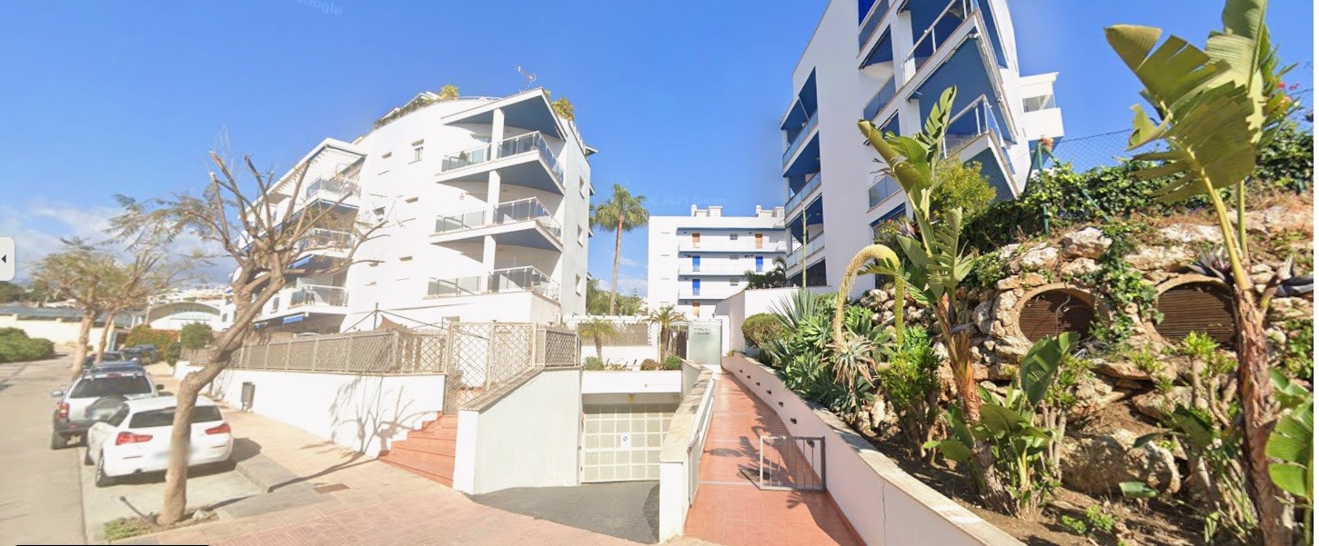 Appartement te koop in Torrox Costa