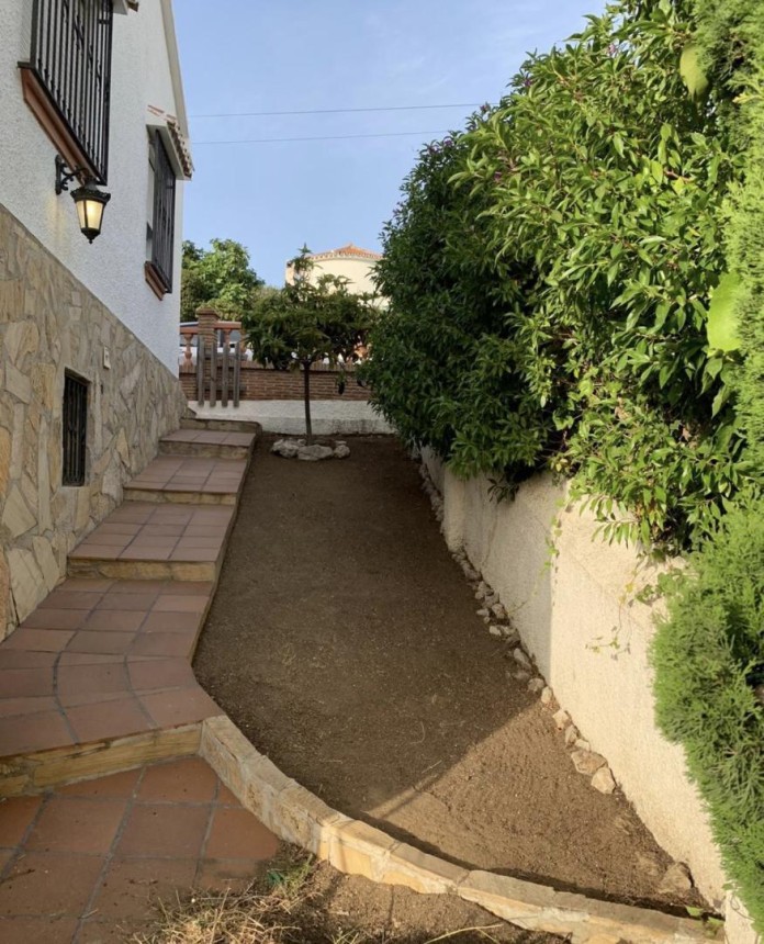 Villa te koop in Caleta de Vélez