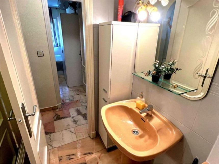 Appartement te koop in Almuñécar