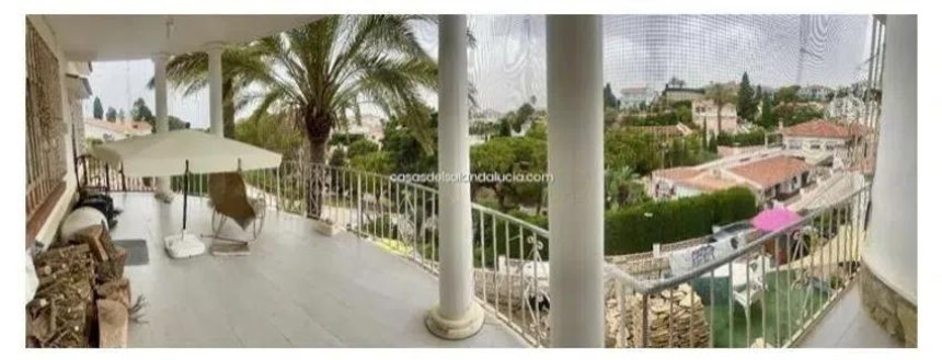 Villa te koop in Benajarafe